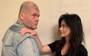Marina Caldas estrela espetáculo “Vinte Animais Entraram No Trem” no Teatro Candido Mendes