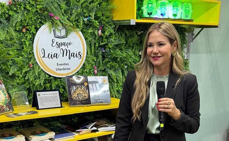 Fernanda Napoleão: A especialista em relacionamentos que transforma dores em recomeços emocionais