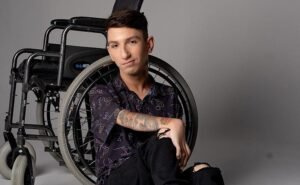 Criador do Close Fans e influenciador levam representatividade ao conteúdo adulto