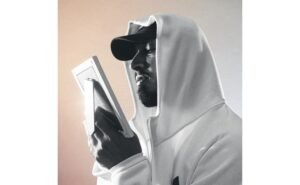 Rashid faz reflexões sobre o luto em novo single “Conversas Que Nunca Tivemos”