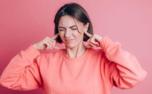 Barulho no condomínio: o que fazer quando o vizinho  ultrapassa o limite do sossego?