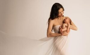 Andreia destaca-se no apoio a mulheres portuguesas com dificuldades para engravidar através da cura energética