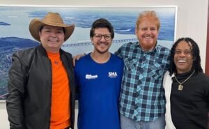Trio Meninos de Goiás Visitando o prefeito de aparecida do Taboado José Natan de Paula Dias