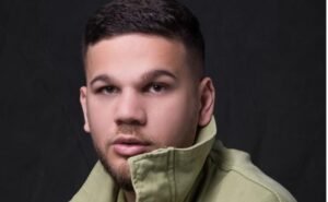 Max Bezerra estreia com Natal Beneficente em São Paulo e promete uma noite de solidariedade e magia