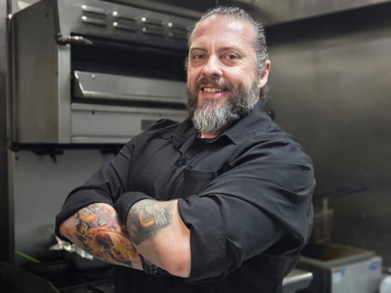 O futuro do foodservice exige eficiência técnica e liderança preparada