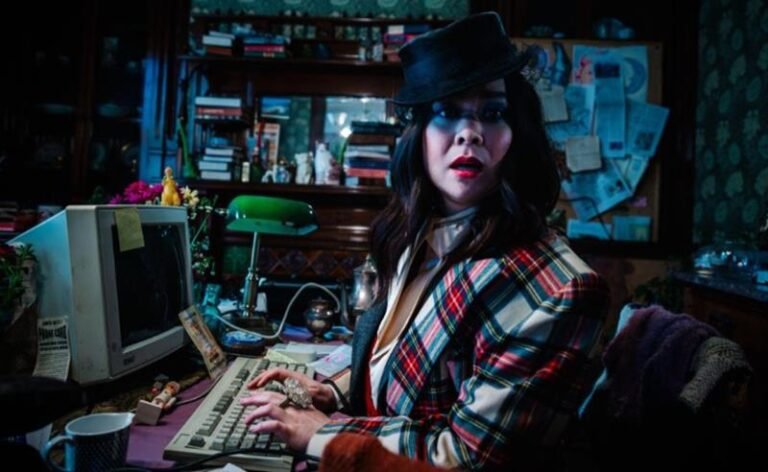 Mitski anuncia novo álbum Nothing’s About to Happen to Me, previsto para 27 de fevereiro via Dead Oceans