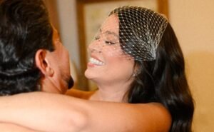 Dra. Dyely Campos, referência nacional em atendimentos pós-câncer de próstata, torna público seu casamento