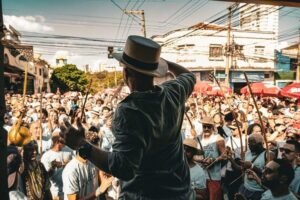 CARNAVAL: Bloco Os Capoeira apresenta “Deixe a Mata em Paz!” na Vila Madalena