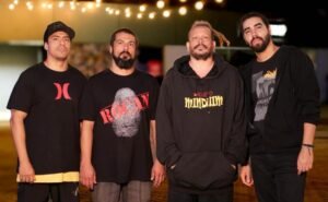 Projeto Minduim homenageia Chorão em tributo especial no Canevas Pub