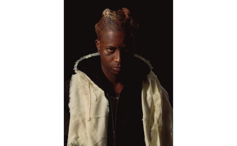 Yunk Vino lança MR., seu primeiro álbum de estúdio, inaugurando nova fase marcada por conceito, maturidade e construção narrativa