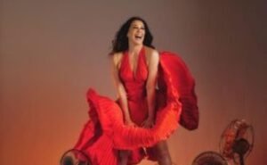 Claudia Raia e Jarbas Homem de Mello apresentam “Cenas da Menopausa” em sessão única no Recife