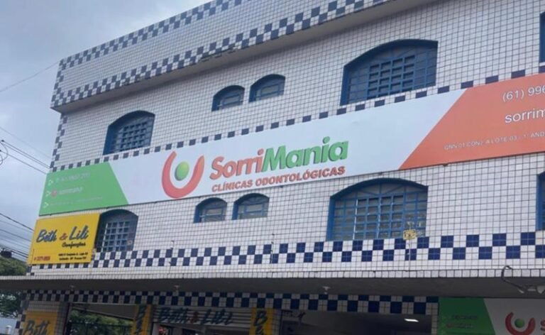Sorrimania amplia acesso a prótese dentária e entrega o sorriso restaurado no DF